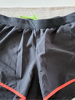 💖3 for $25 bundle💖 Women’s Under Armour Shorts